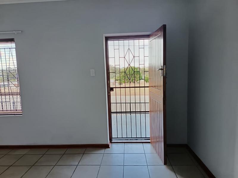 2 Bedroom Property for Sale in Albertinia Western Cape